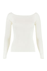 Off-shoulders top
